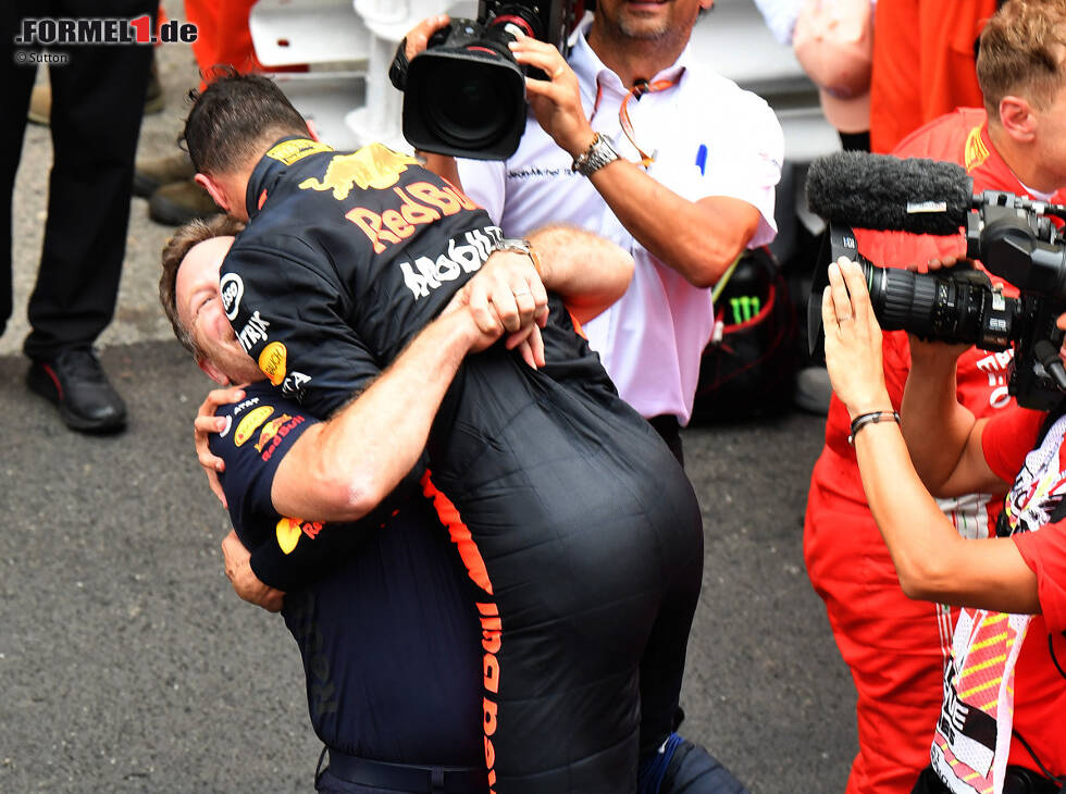 Foto zur News: Daniel Ricciardo, Christian Horner
