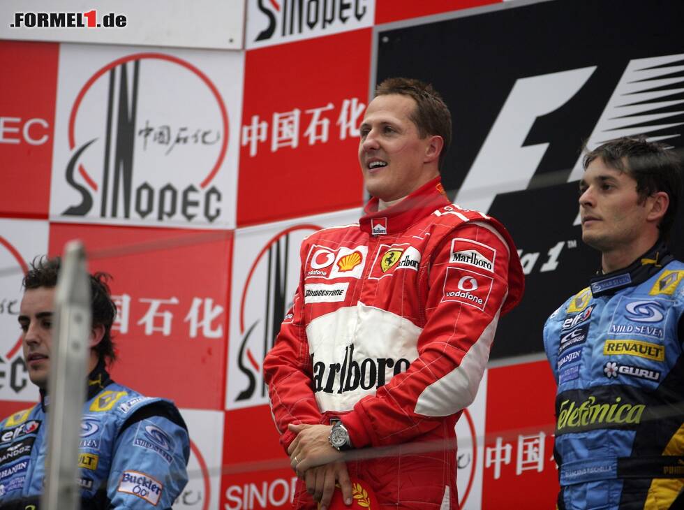 Foto zur News: Fernando Alonso, Michael Schumacher, Giancarlo Fisichella