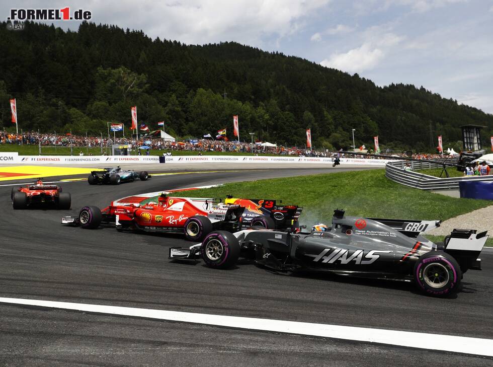 Foto zur News: Daniel Ricciardo, Kimi Räikkönen, Romain Grosjean