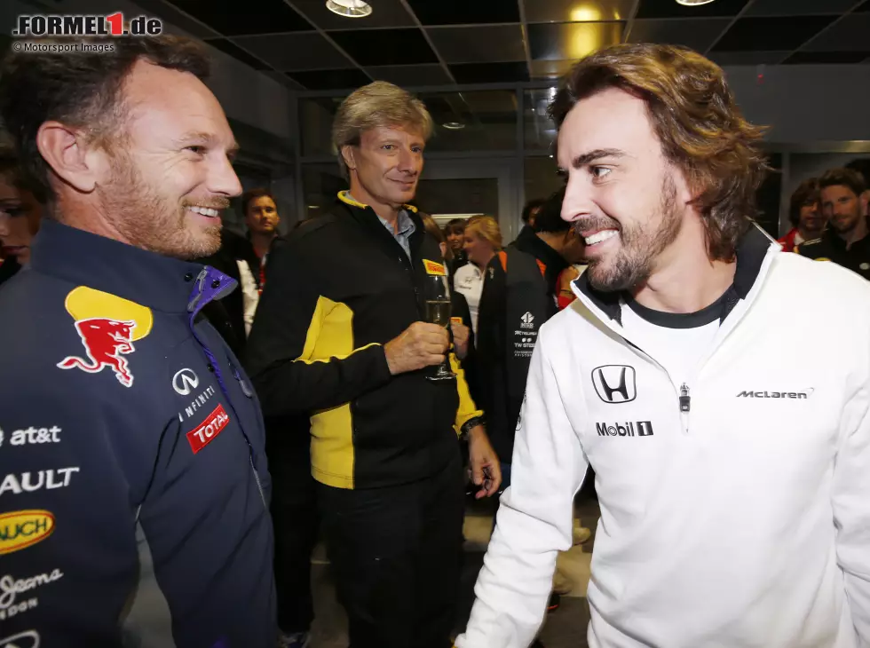 Christian Horner, Fernando Alonso Foto zur News: Christian Horner, Fernando Alonso