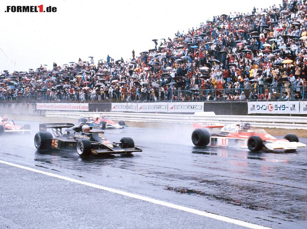 Foto zur News: James Hunt, Mario Andretti, Niki Lauda