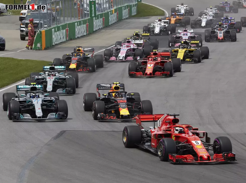 Foto zur News: Sebastian Vettel, Max Verstappen, Valtteri Bottas, Lewis Hamilton, Kimi Räikkönen, Daniel Ricciardo