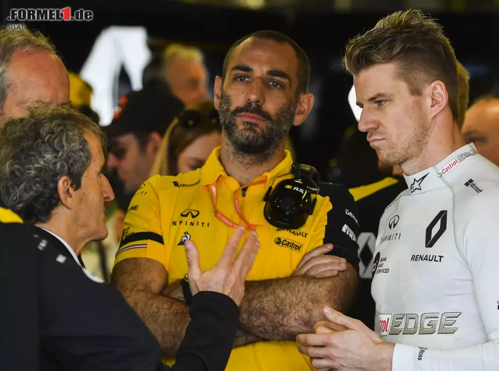 Foto zur News: Alain Prost, Cyril Abiteboul, Nico Hülkenberg