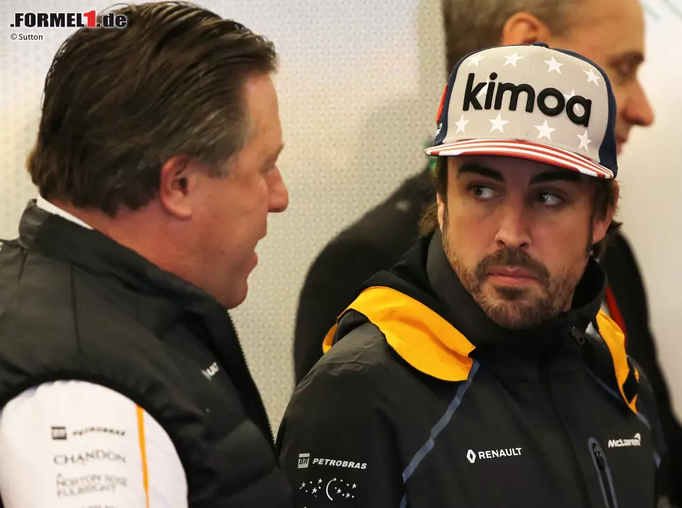 Foto zur News: Zak Brown, Fernando Alonso