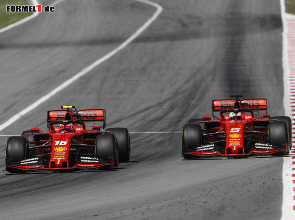 Foto zur News: Charles Leclerc, Sebastian Vettel