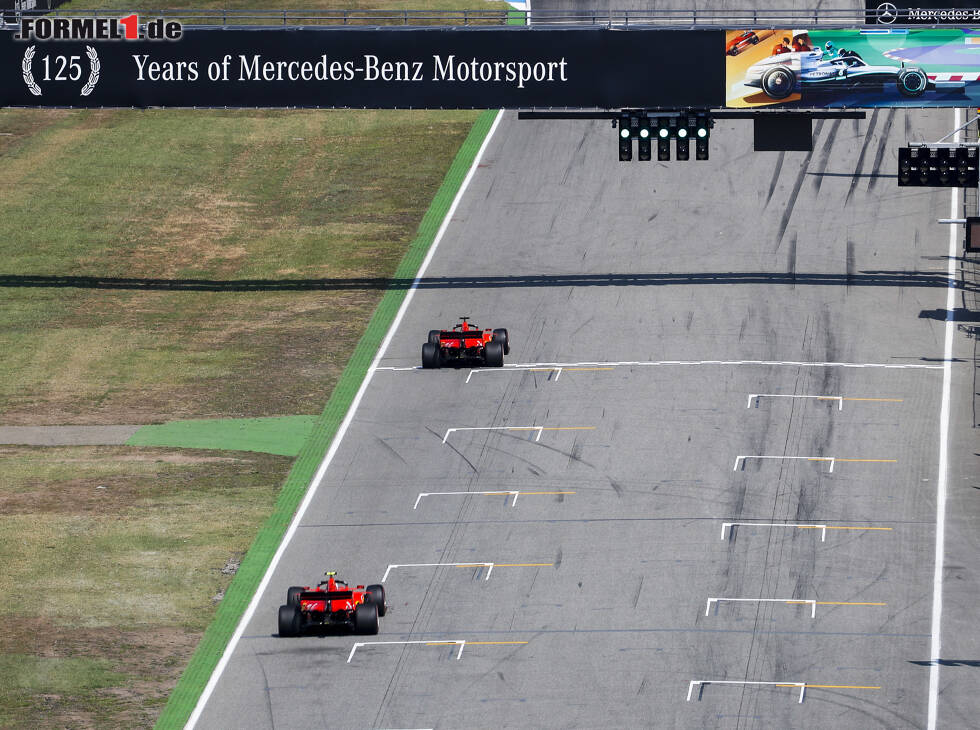 Foto zur News: Charles Leclerc, Sebastian Vettel