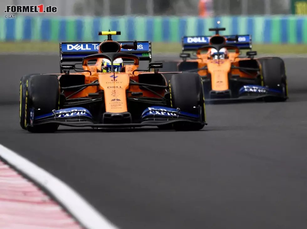 Foto zur News: Lando Norris, Carlos Sainz
