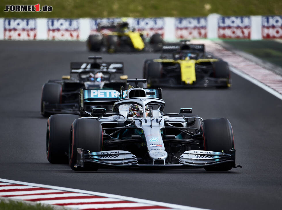 Foto zur News: Lewis Hamilton, Romain Grosjean, Daniel Ricciardo