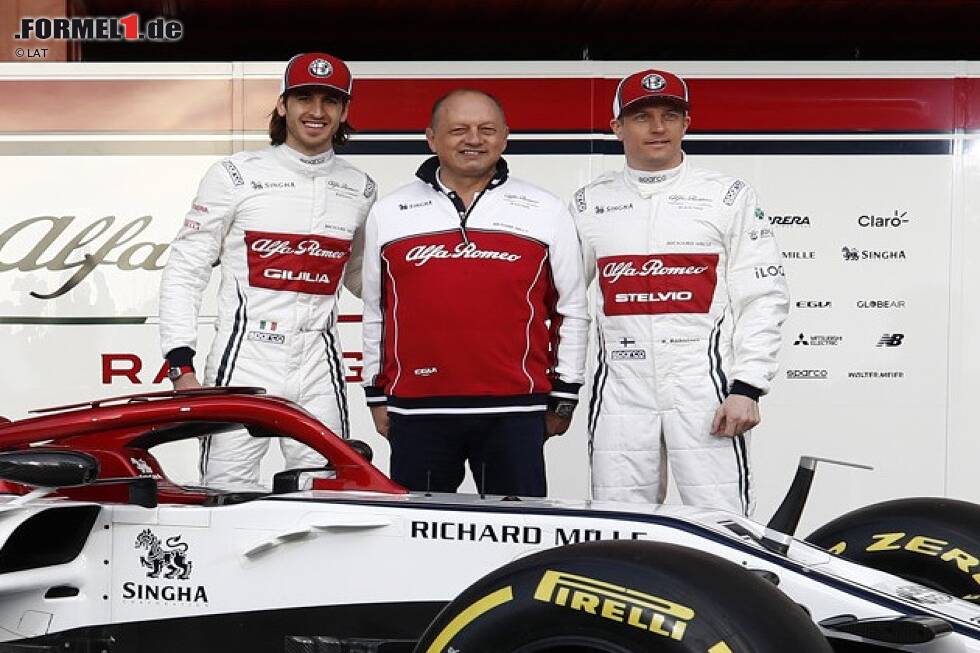 Foto zur News: Antonio Giovinazzi, Kimi Räikkönen