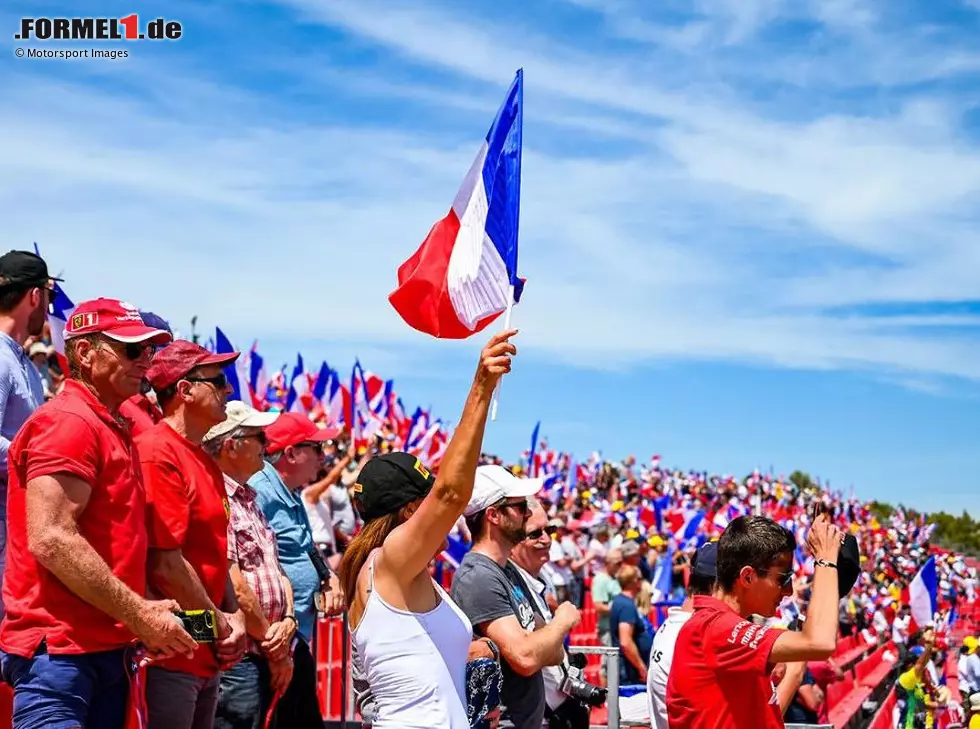 Fans am Circuit Paul Ricard in Le Castellet Foto zur News: Fans am Circuit Paul Ricard in Le Castellet