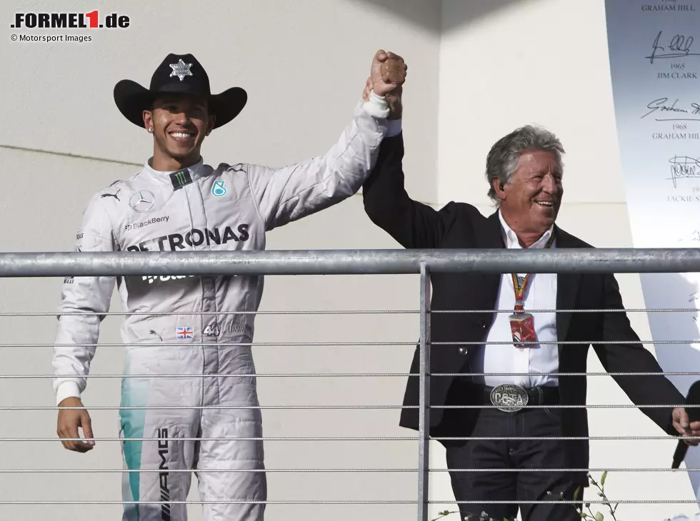 Foto zur News: Lewis Hamilton und Mario Andretti