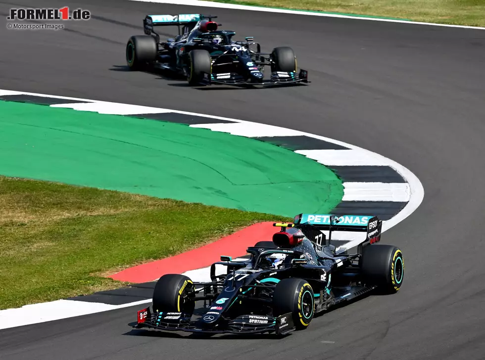 Valtteri Bottas, Lewis Hamilton Foto zur News: Valtteri Bottas, Lewis Hamilton
