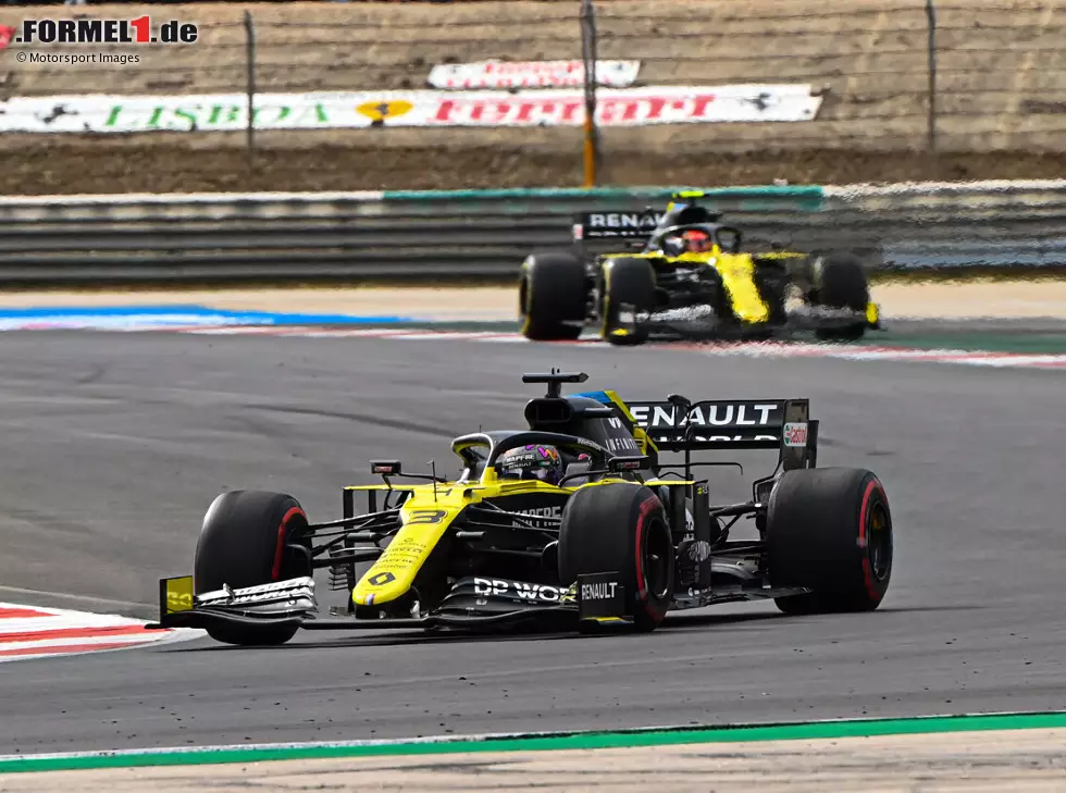 Daniel Ricciardo, Esteban Ocon Foto zur News: Daniel Ricciardo, Esteban Ocon