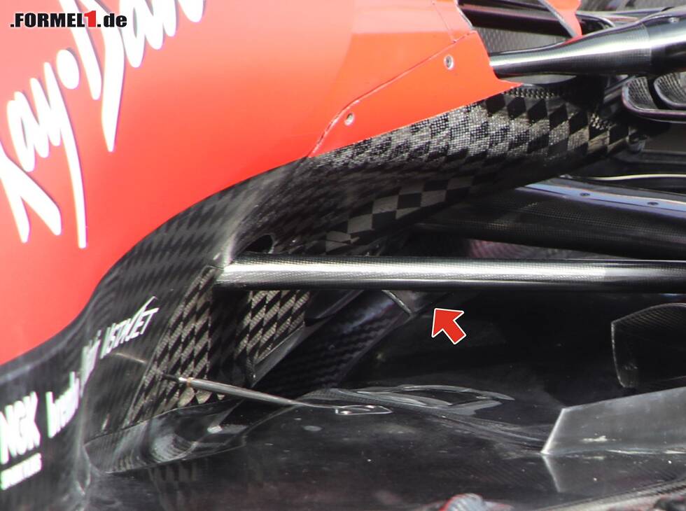 Foto zur News: Ferrari-Unterboden