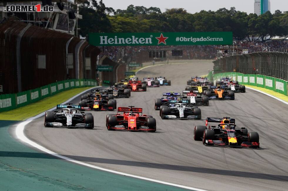Foto zur News: Max Verstappen, Lewis Hamilton, Sebastian Vettel