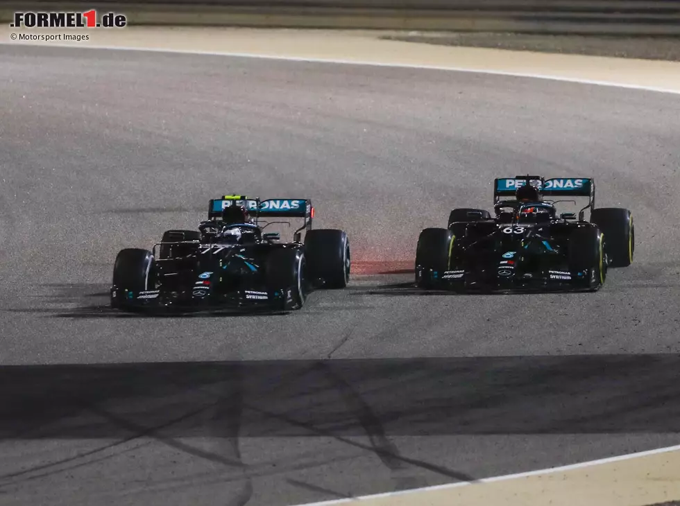 Valtteri Bottas, George Russell Foto zur News: Valtteri Bottas, George Russell