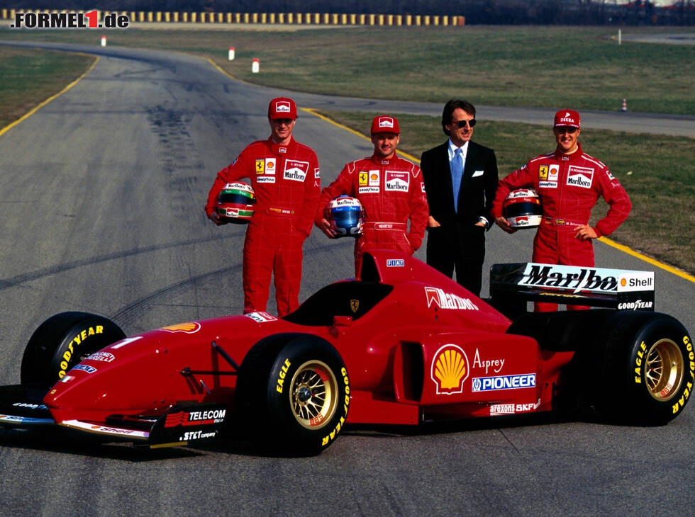Foto zur News: Nicola Larini, Luca di Montezemolo, Michael Schumacher