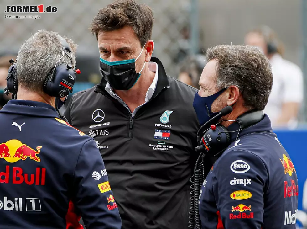 Toto Wolff, Christian Horner Foto zur News: Toto Wolff, Christian Horner