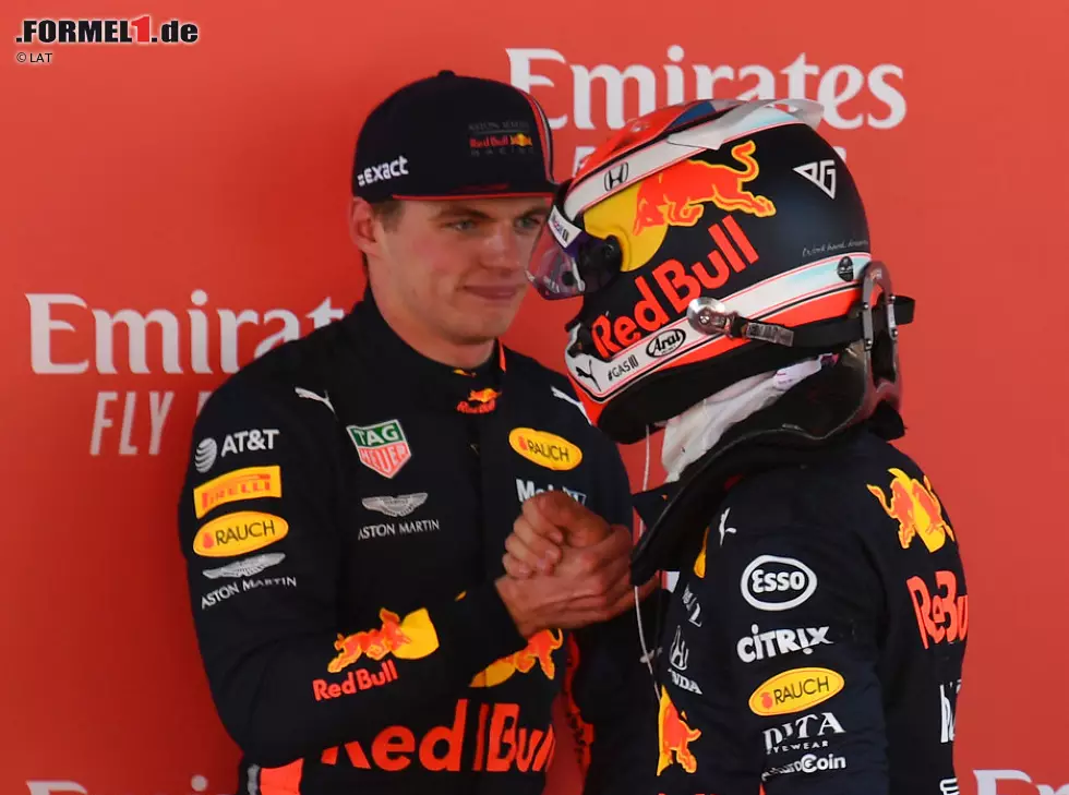 Foto zur News: Pierre Gasly, Max Verstappen