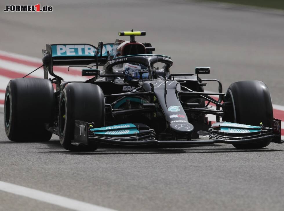 Foto zur News: Valtteri Bottas Mercedes Bahrain Tests