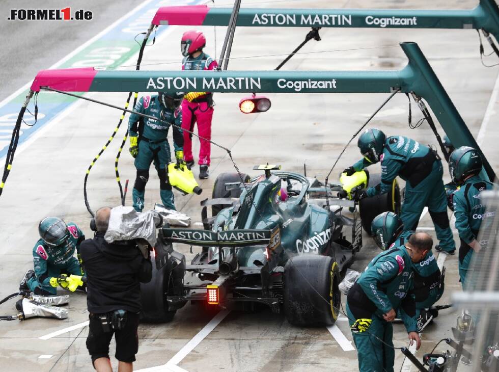 Foto zur News: Sebastian Vettel Aston Martin Imola