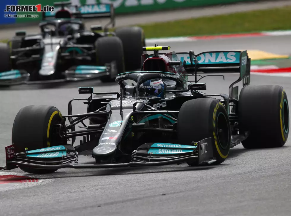 Valtteri Bottas, Lewis Hamilton Foto zur News: Valtteri Bottas, Lewis Hamilton