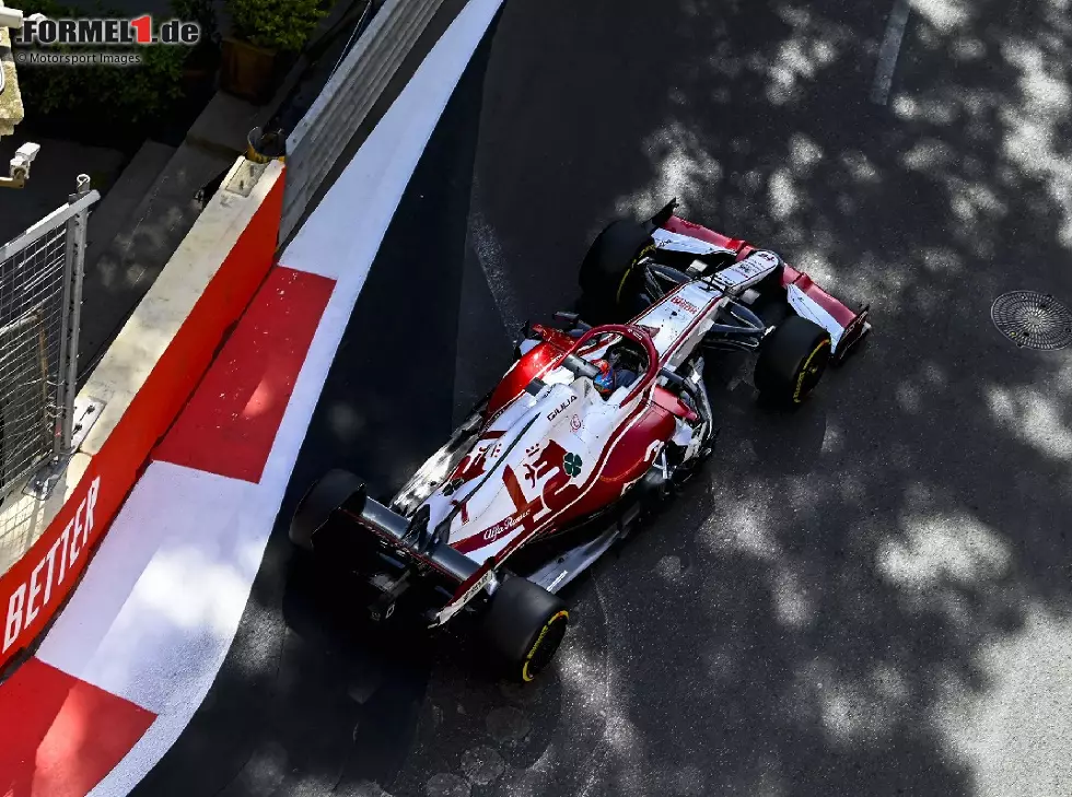 Foto zur News: Kimi Räikkönen Alfa Romeo