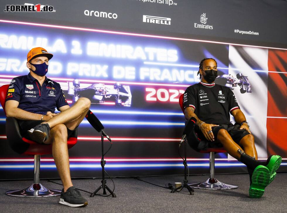 Max Verstappen und Lewis Hamilton in der FIA-Pressekonferenz vor dem Frankreich-Grand-Prix 2021 in Le Castellet Foto zur News: Max Verstappen und Lewis Hamilton in der FIA-Pressekonferenz vor dem Frankreich-Grand-Prix 2021 in Le Castellet