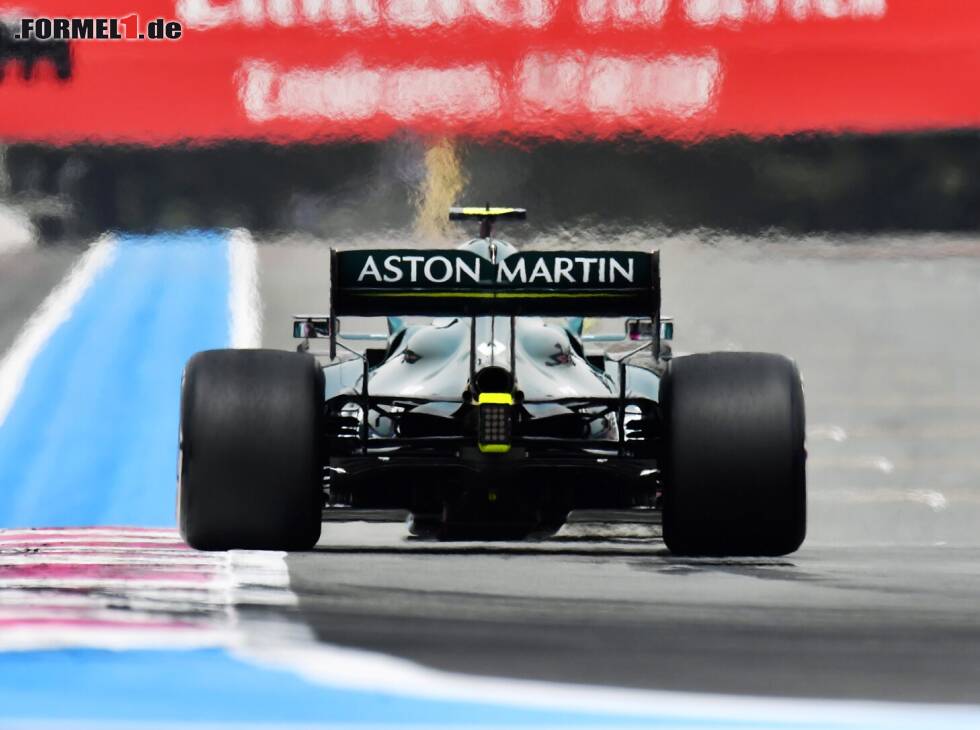 Foto zur News: Sebastian Vettel im Aston Martin AMR21 beim Frankreich-Grand-Prix 2021 in Le Castellet