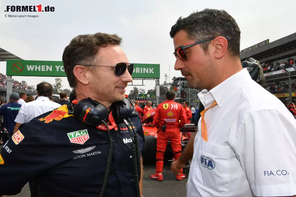 Red-Bull-Teamchef Christian Horner und FIA-Rennleiter Michael Masi vor dem Formel-1-Rennen in Mexiko 2019 Foto zur News: Red-Bull-Teamchef Christian Horner und FIA-Rennleiter Michael Masi vor dem Formel-1-Rennen in Mexiko 2019