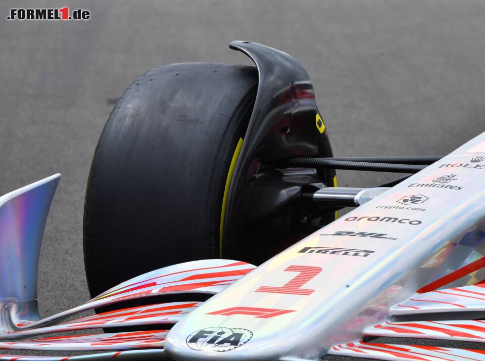 Foto zur News: Formel 1 Auto 2022 Rad Reifen