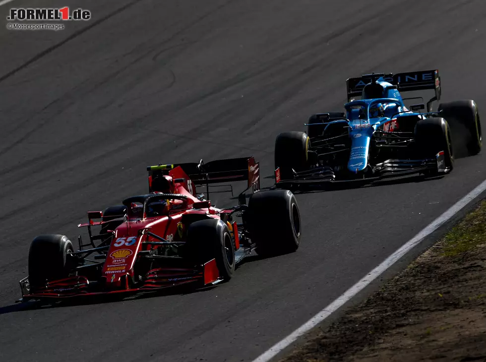 Carlos Sainz, Fernando Alonso Foto zur News: Carlos Sainz, Fernando Alonso