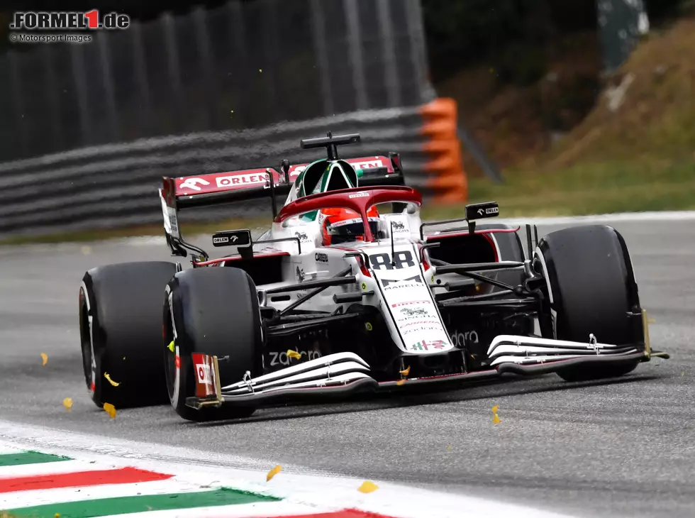 Foto zur News: Robert Kubica (Alfa Romeo) im Qualifying zum Formel-1-Rennen von Italien in Monza 2021