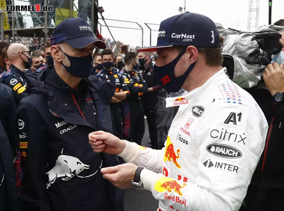Christian Horner, Helmut Marko, Adrian Newey, Max Verstappen Foto zur News: Christian Horner, Helmut Marko, Adrian Newey, Max Verstappen