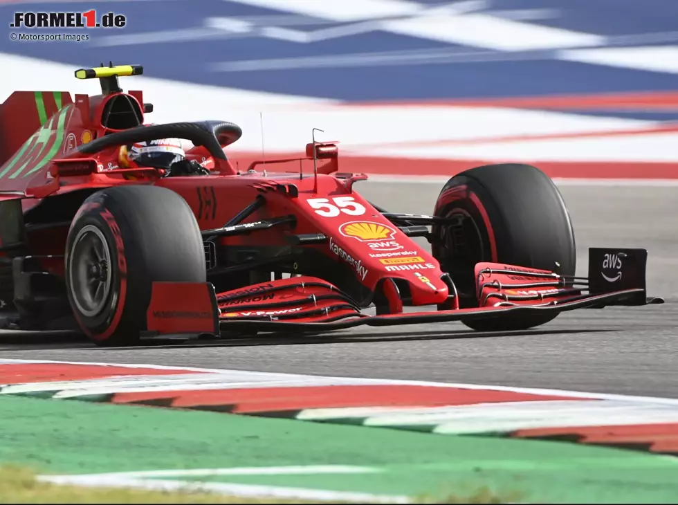 Carlos Sainz im Ferrari SF21 mit Soft-Reifen in Austin Foto zur News: Carlos Sainz im Ferrari SF21 mit Soft-Reifen in Austin