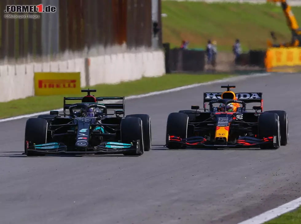 Lewis Hamilton, Max Verstappen Foto zur News: Lewis Hamilton, Max Verstappen