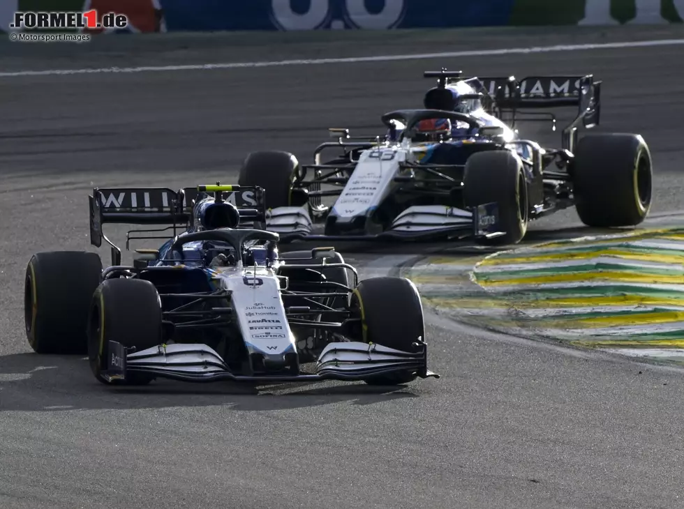 Nicholas Latifi vor Williams-Teamkollege George Russell in Brasilien 2021 Foto zur News: Nicholas Latifi vor Williams-Teamkollege George Russell in Brasilien 2021