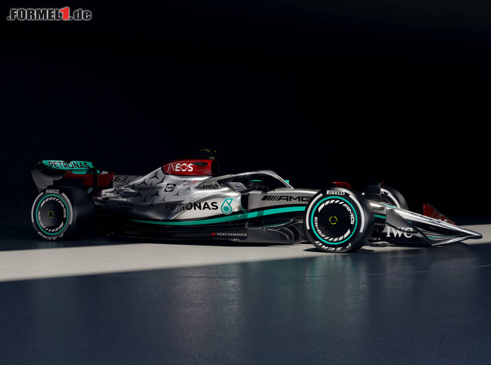 Mercedes W13