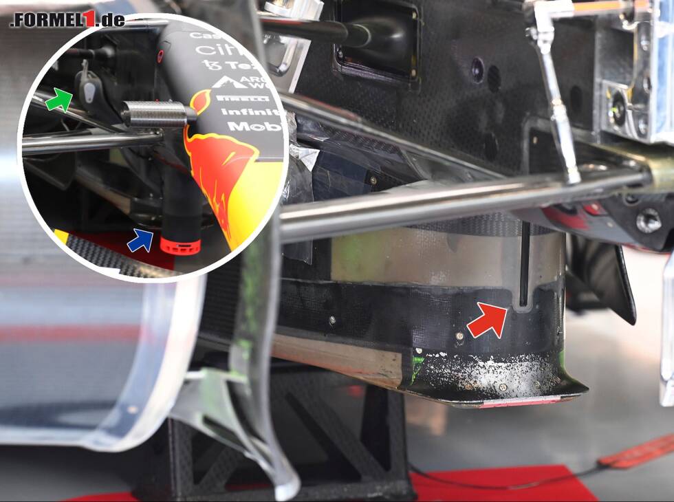 Foto zur News: Der Splitter am Red Bull RB18 mit dem deutlich sichtbaren Einschnitt vorne