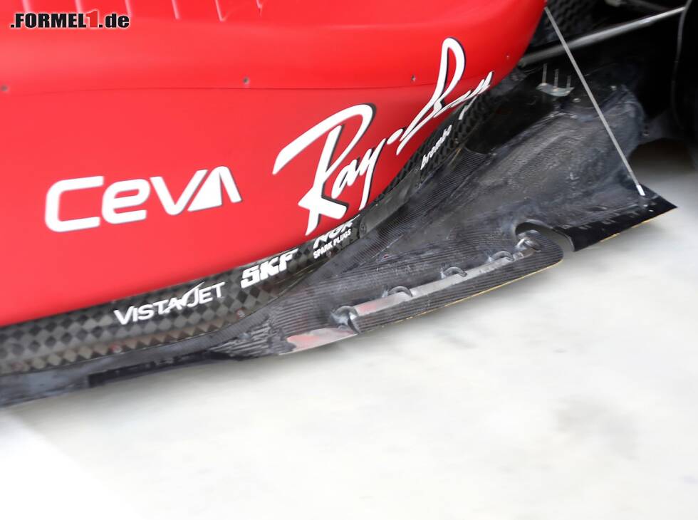 Foto zur News: Unterboden-Detail am Ferrari F1-75 in der zweiten Woche der Formel-1-Wintertests 2022