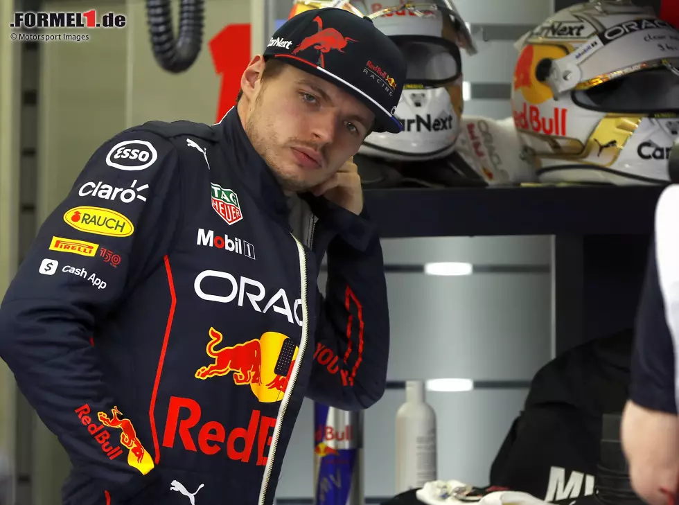 Frust pur: Max Verstappen muss kurz vor Ende beim Saisonauftakt aufgeben Foto zur News: Frust pur: Max Verstappen muss kurz vor Ende beim Saisonauftakt aufgeben