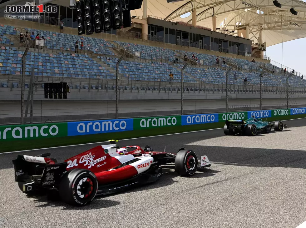 Pierre Gasly, Sergio Perez, Lance Stroll, Guanyu Zhou Foto zur News: Pierre Gasly, Sergio Perez, Lance Stroll, Guanyu Zhou