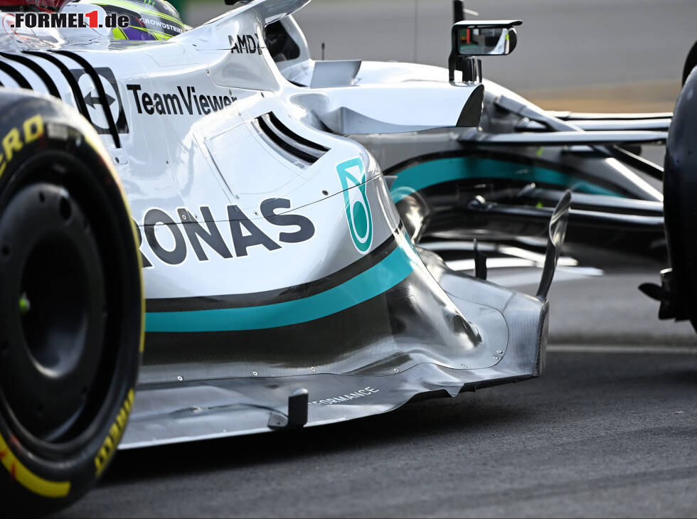Foto zur News: Lewis Hamilton (Mercedes W13) im Training zum Formel-1-Rennen in Australien 2022