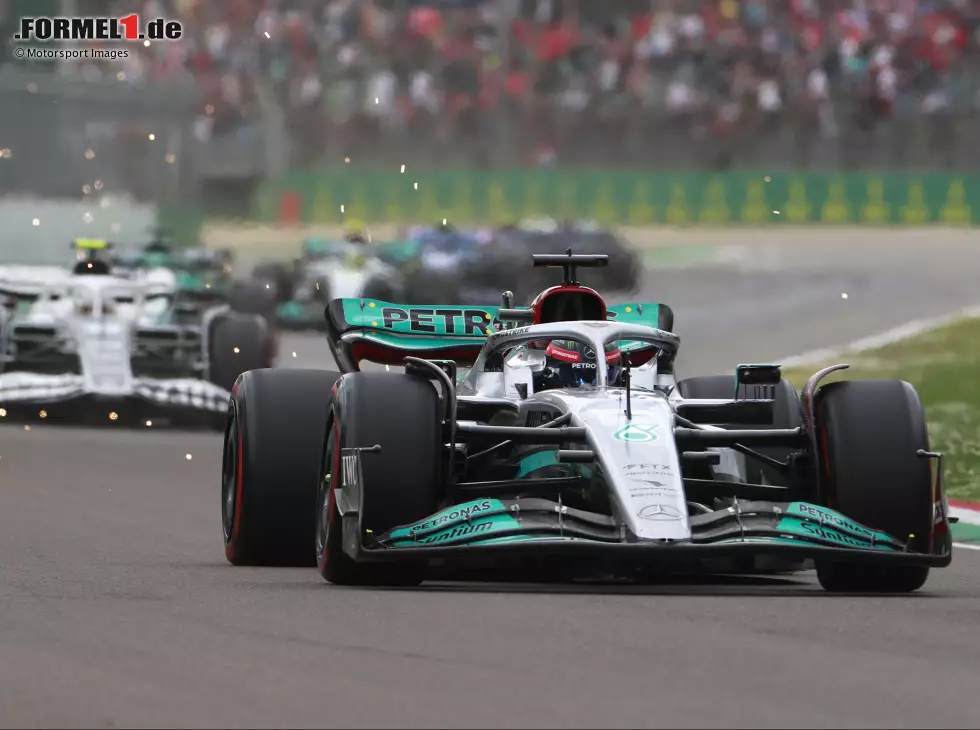 Foto zur News: George Russell beim Formel-1-Sprintrennen 2022 in Imola