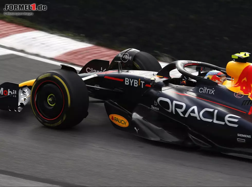 Foto zur News: Sergio Perez im Red Bull RB18 beim Kanada-Grand-Prix 2022 in Montreal