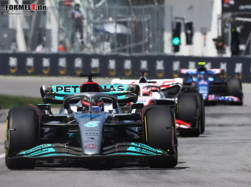 George Russell, Kevin Magnussen Foto zur News: George Russell, Kevin Magnussen