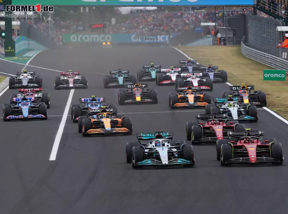 Formel-1-Start beim Grand Prix von Ungarn 2022 auf dem Hungaroring bei Budapest Foto zur News: Formel-1-Start beim Grand Prix von Ungarn 2022 auf dem Hungaroring bei Budapest