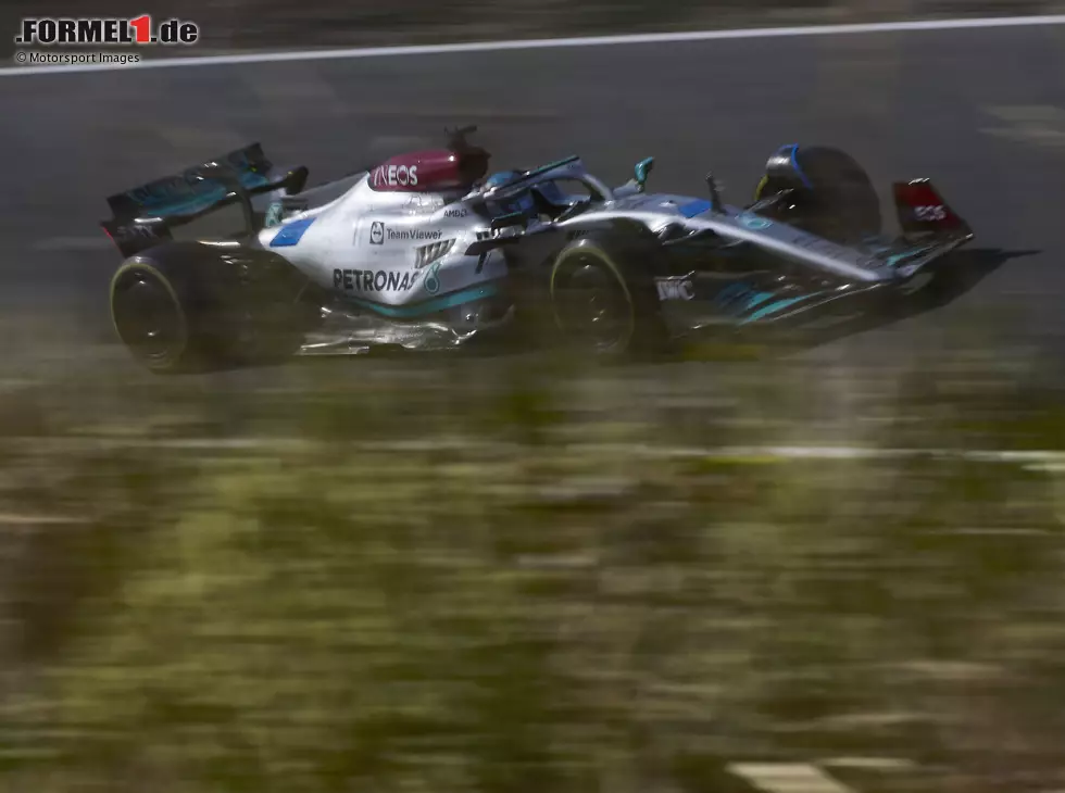 Foto zur News: George Russell (Mercedes W13) im Training zum Formel-1-Rennen in Zandvoort 2022