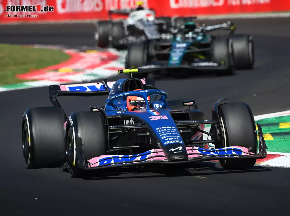Foto zur News: Esteban Ocon, Lance Stroll