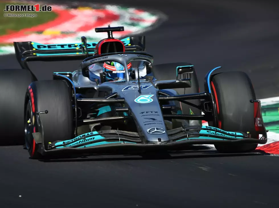 George Russell im Mercedes W13 beim Italien-Grand-Prix der Formel 1 2022 in Monza Foto zur News: George Russell im Mercedes W13 beim Italien-Grand-Prix der Formel 1 2022 in Monza
